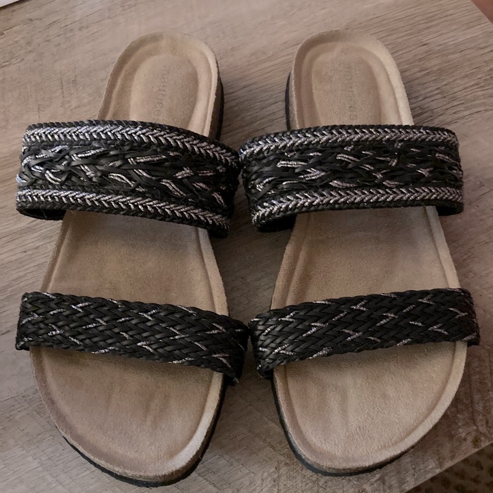 NWOT Sandles